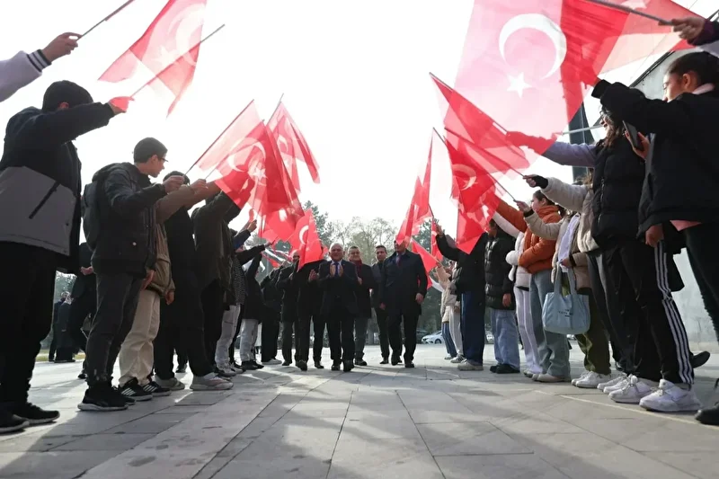 buyukkilictan 10 bin ogrenciye 42 milyon tllik kirtasiye ve beslenme takviyesi 0 gBpkGef2