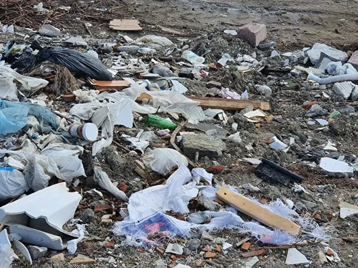 chpli etimesgut belediyesi atiklari israrla kaldirmayinca yangin cikti bakanlik 668 bin lira ceza kesti AsFUygIy