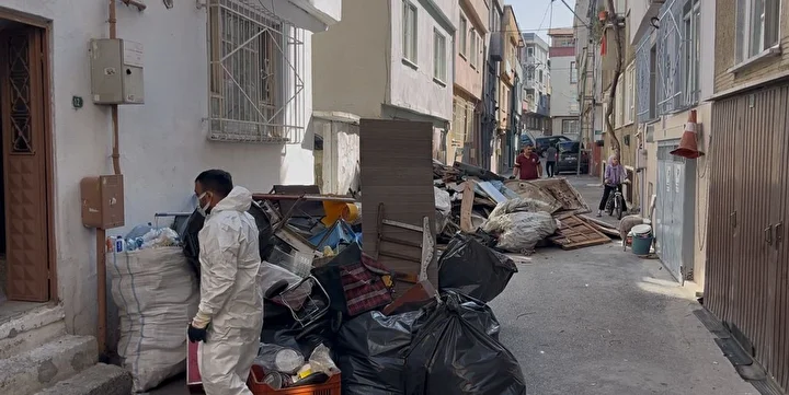 cop konutta adim atacak yer bulunamadi 1 6RIT7q8H