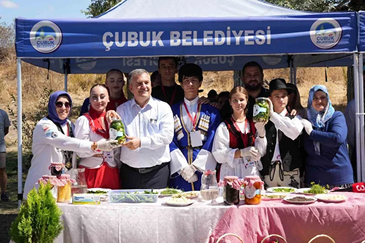 cubuk ilcesinin simgesi oldu bircok ulke birbiriyle yaristi rusya birinci oldu 4 9XBjTeve