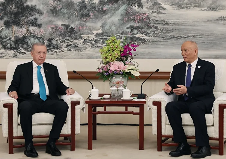 cumhurbaskani erdogan cin komunist partisi siyasi ofis sekreteri say ci ile gorustu 1