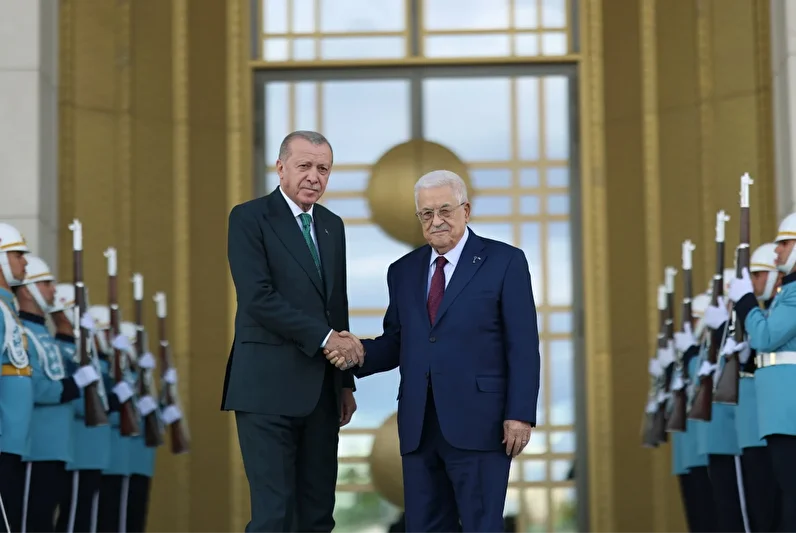 Cumhurbaşkanı Erdoğan Filistin Devlet Başkanı Abbas'ı kabul etti: BM'de Filistin'in sesi olacağız 3 cumhurbaskani erdogan filistin devlet baskani abbasi kabul etti bmde filistinin sesi olacagiz 2 yYO5TyBJ