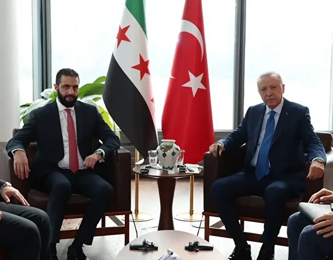 cumhurbaskani erdogan turkevinde sarayi kabul etti 0 XjLQuXqE