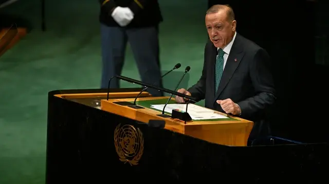 cumhurbaskani erdogandan sifir atik vurgusu iklim degisikliginde kritik rolde YVTyGTbe.webp