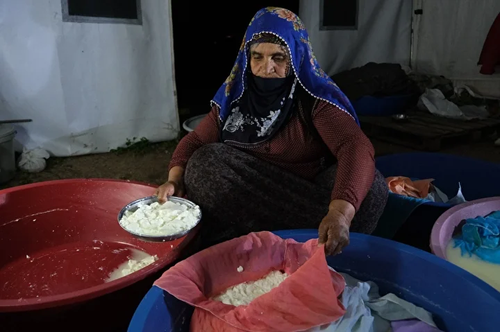cuval cuval cikariyorlar nami tum turkiyeyi sardi 120 gun saklaniyor her yerden talep yagiyor UrHwwABa