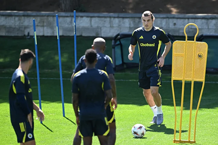 dinamo zagreb fenerbahce mac takimi ve mumkun 11ler 10 HKFpBOnV