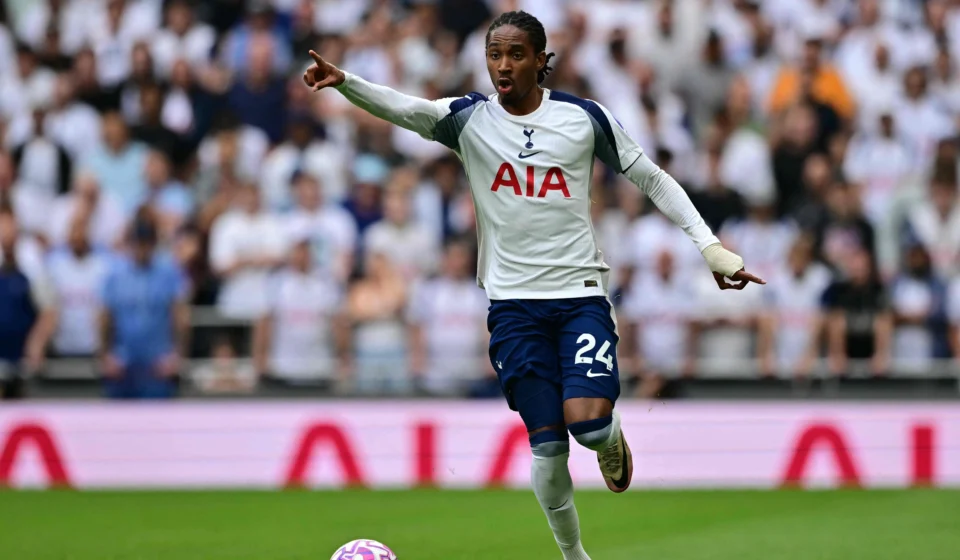 djed spence ingiltere ulusal ekibinin birinci musluman futbolcusu oldu 6tQRijdr.webp