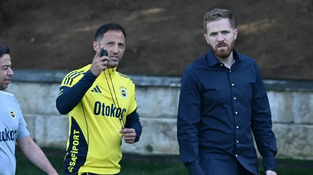 domenico tedesco idman sonrasinda idareye rapor sundu fred icin kararini verdi xzY5qWiX.webp