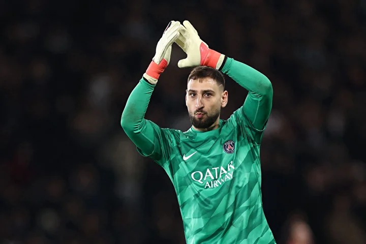Donnarumma imzayı atıyor 4 donnarumma imzayi atiyor 3 f9BES3Ts