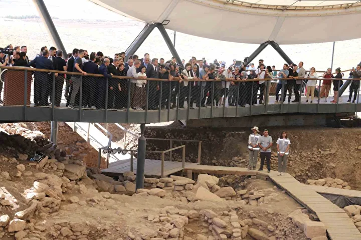 dunya bu kesfi konusacak gobeklitepede bulundu neolitik cagin rituellerine ve inanc dunyasina isik tutacak