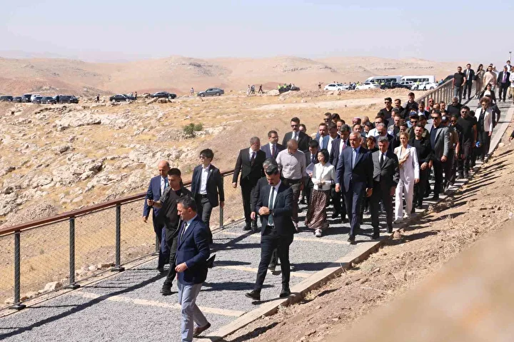 dunya bu kesfi konusacak gobeklitepede bulundu neolitik cagin rituellerine ve inanc dunyasina isik tutacak TGtBwlDQ