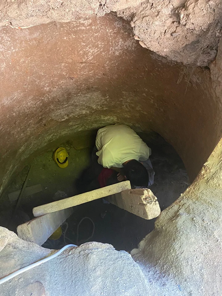 dusunde gordu 12 metrelik tunel kazdi define arayan anne ile oglu yakalandi 1 58pQcVXO