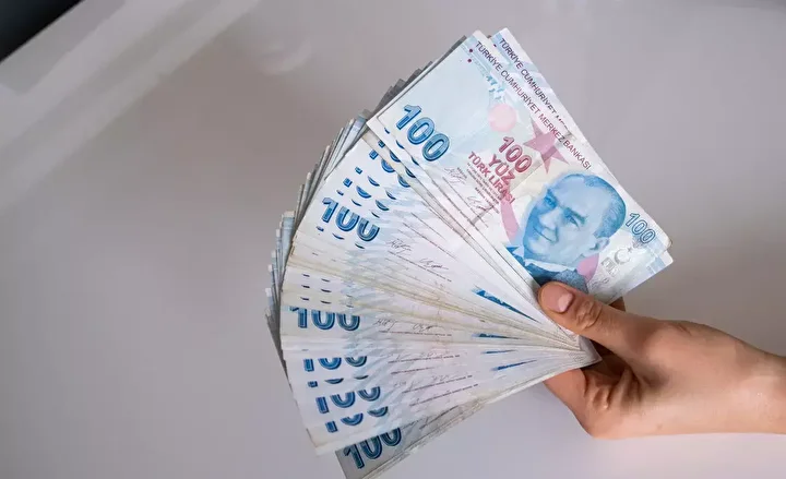 emekliye artirima ek 63 puan refah hissesi rotasi olustu 16881 tl taban maas alan