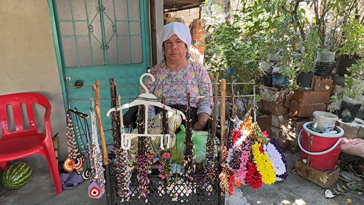 esini 30 yil evvel kaybetti 88 yasindaki behiye burnak 59 yasindaki engelli kizina gozu S7vpQuBT