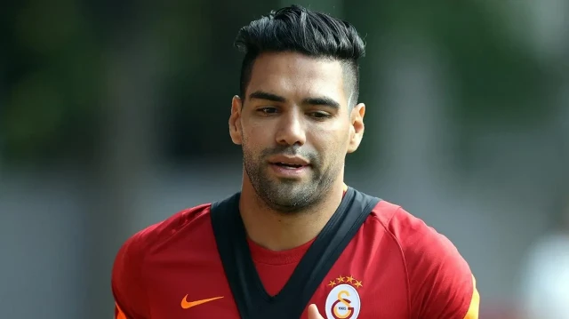 Falcao yıllar sonra açıkladı: İmza için şok itiraf! falcao yillar sonra acikladi imza icin sok itiraf DxIzD9M4.webp