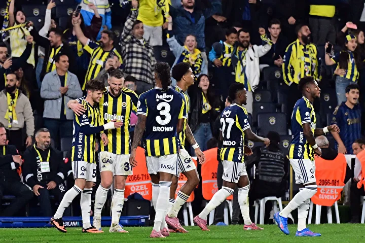 Fenerbahçe (FB) - Kaç maçı ne vakit, saat kaçta ve hangi kanalda? Maç şifresiz kanalda mı? UEFA Avrupa Ligi yayın bilgileri 7 fenerbahce fb kac maci ne vakit saat kacta ve hangi kanalda mac sifresiz HB1XR73N