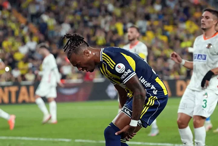 fenerbahce icin carpici iddia tedesco ile yildiz futbolcu ortasinda onemli tartisma yasanmis 3 lFO9T4Uj