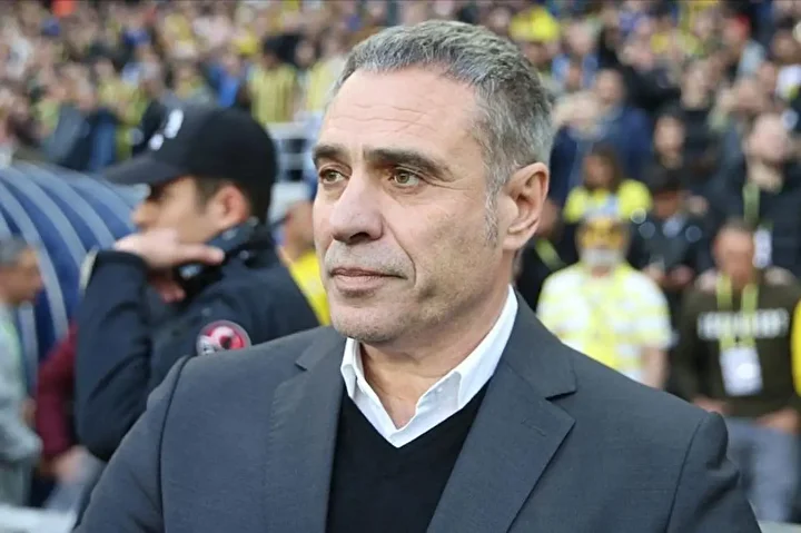 fenerbahce ile sampiyonluk yasamisti goreve hazirim diyerek sarana seslendi 4 ECBmitZO