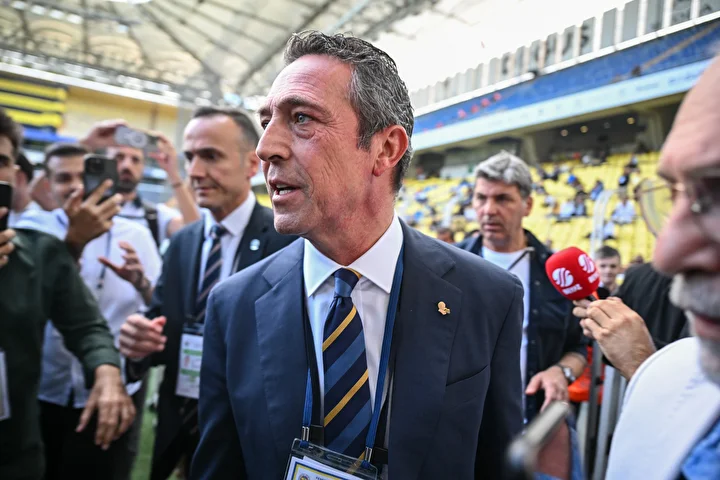 Fenerbahçe kongresine damga vuran oylama: Aziz Yıldırım 3 maddeyi 'veto edin' demişti 3 fenerbahce kongresine damga vuran oylama aziz yildirim 3 maddeyi veto edin demisti 2 MkNcrbwK