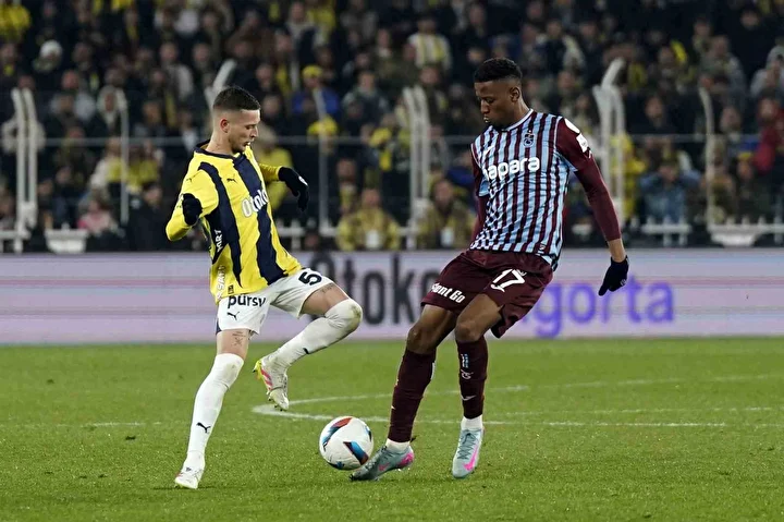 Fenerbahçe - Trabzonspor maçının saati değişti 1 fenerbahce trabzonspor macinin saati degisti 0 QjWHTvi8
