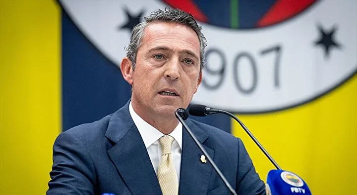 Fenerbahçe transfer dönemin son gününde bombayı patlatıyor: Dev 8 numara hamlesi! 4 fenerbahce transfer donemin son gununde bombayi patlatiyor dev 8 numara hamlesi 3 IZm2caUc