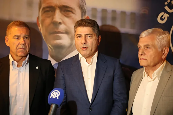 Fenerbahçe'de idare değişti: Hakan Safi Kerem Aktürkoğlu'nun maaşını ödemeye devam edecek mi? 3 fenerbahcede idare degisti hakan safi kerem akturkoglunun maasini odemeye devam edecek mi 2 S1VWSSyr