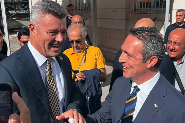 Fenerbahçe’de yeni lider belirli oluyor: Koç mu Saran mı? 4 fenerbahcede yeni lider belirli oluyor koc mu saran mi 3 QLgeIiZb