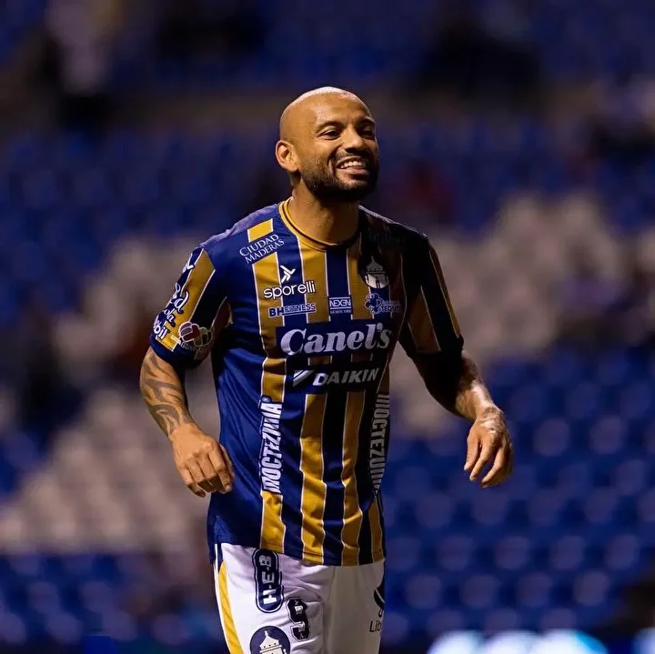 fenerbahcede yerden yere vurulmustu golcu yildiz yeni ekibinde firtina uzere esiyor 3 hAN69ljE