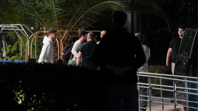 fenerbahceden gece yarisi operasyonu yildiz futbolcu istanbula geldi DPtmiAAO.webp
