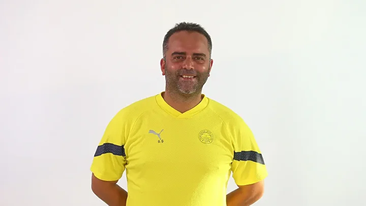 fenerbahceli eski oyuncu acikladi pazartesi gunu kulube gidecegim 3 IkRPvIvz