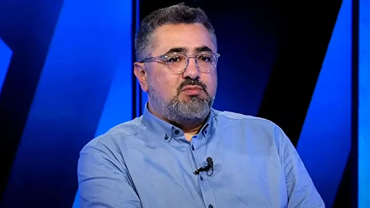 fenerbahceli uc futbolcudan eski yoneticilere telefon ne olacak bizim paralarimiz 3 NzYsTRfq