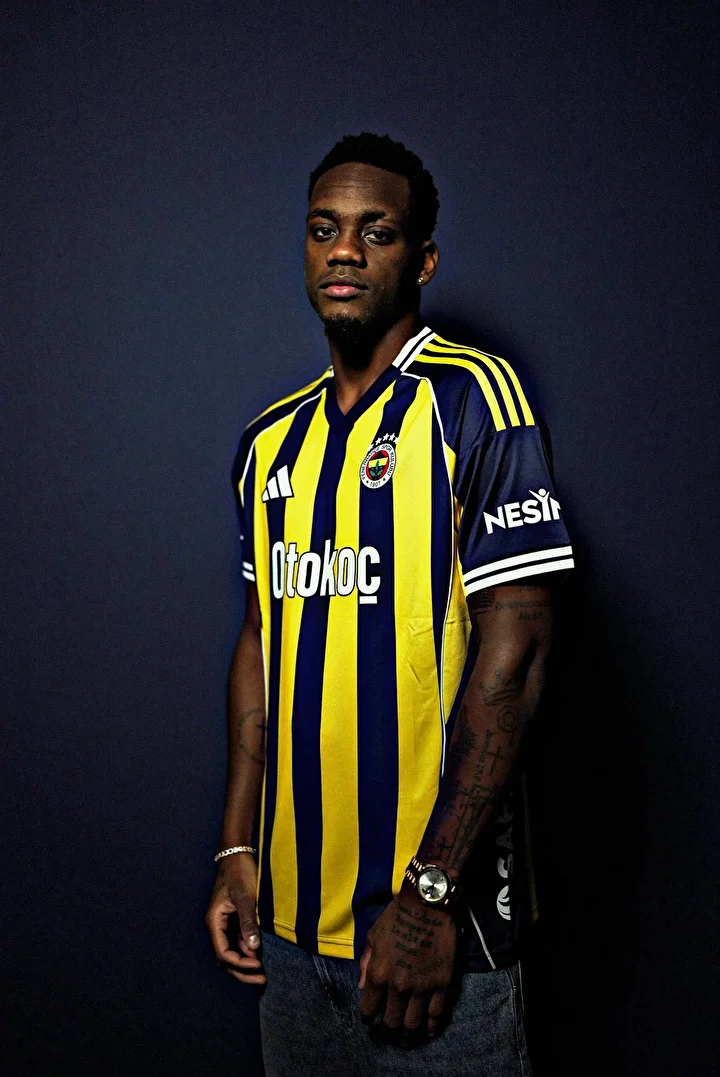 fenerbahceli yildiz icin buyuk arguman formayi giymek istemiyor 4