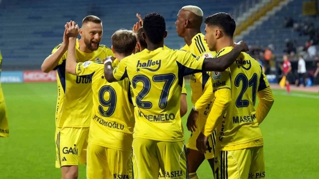 Fenerbahçeli yıldızdan taraftarı şoke eden istatistik: Hepsinde sıfır çekti fenerbahceli yildizdan taraftari soke eden istatistik hepsinde sifir cekti janOtwGQ.webp