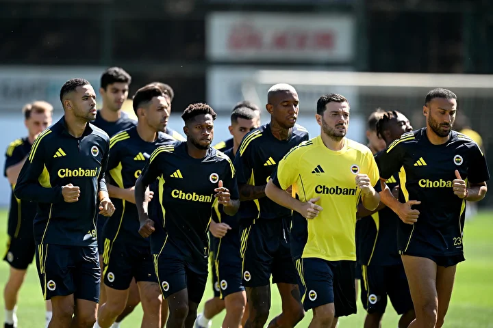 fenerbahcenin yeni hocasi tedescodan radikal karar nester vuruyor 0 62iWTALg
