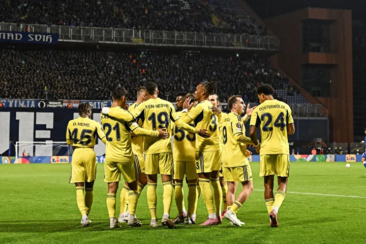 Fenerbahçe'ye müjde! Antalyaspor maçında oynayabilecek 1 fenerbahceye mujde antalyaspor macinda oynayabilecek 0 fUEiBBBD