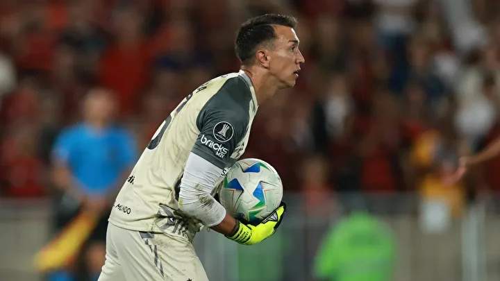 Fernando Muslera çeyrek final maçında şoku yaşadı: ‘Takım arkadaşlarına sert tepki’ 2 fernando muslera ceyrek final macinda soku yasadi takim arkadaslarina sert tepki 1 3mTUuuPF