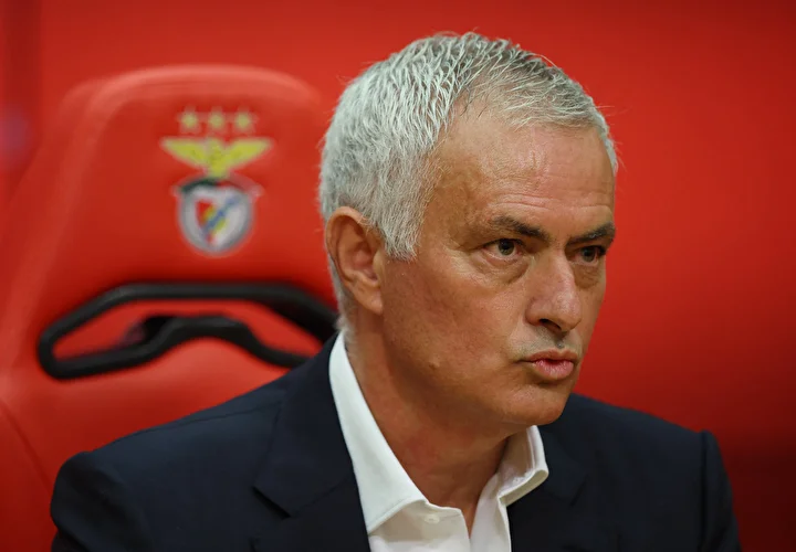 fesih unsuru baslari karistirdi iste mourinhonun mukavelesindeki o detay 0 GjcHisOM