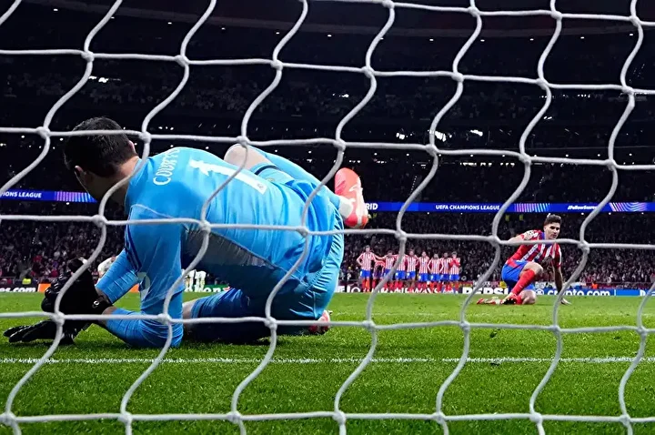 FIFA'dan ihtilal üzere penaltı kararı! Tartışmalara neden oldu 3 fifadan ihtilal uzere penalti karari tartismalara neden oldu 2 Cz8niSMT