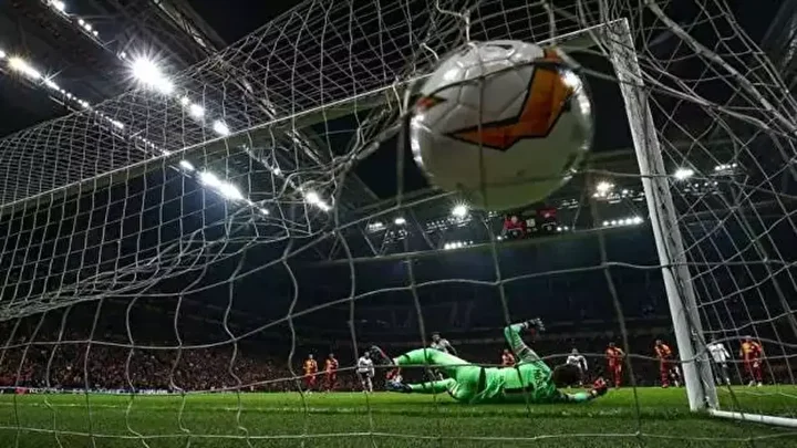 FIFA'dan ihtilal üzere penaltı kararı! Tartışmalara neden oldu 6 fifadan ihtilal uzere penalti karari tartismalara neden oldu 5 1hCYn3C2