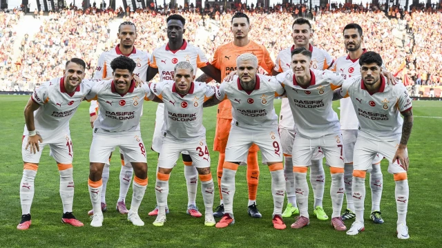 Frankfurt – Galatasaray maçının favorisi şaşırttı: Yüzde verilerek açıklandı frankfurt galatasaray macinin favorisi sasirtti yuzde verilerek aciklandi vkq2Jhak.webp