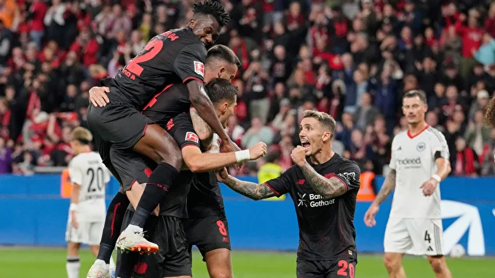 frankfurta galatasaray maci oncesi buyuk sok 5 VugK7EIQ