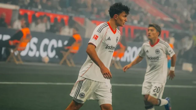 frankfurta galatasaray maci oncesi buyuk sok Ssf6LJml.webp