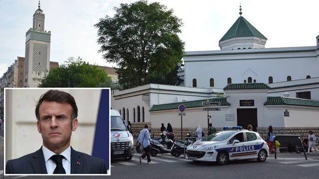 Fransa’da 9 mescide berbat taarruz: Mescitlerin önünde domuz başı bırakıldı fransada 9 mescide berbat taarruz mescitlerin onunde domuz basi birakildi 8mYbSNE1.webp