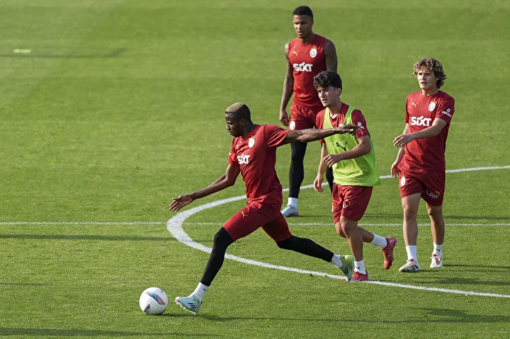 galatasaray acikladi iste osimhenin son durumu 1 DHpkjraC