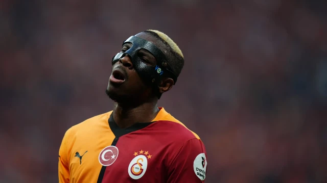 galatasaray acikladi iste osimhenin son durumu Gjty87p5.webp