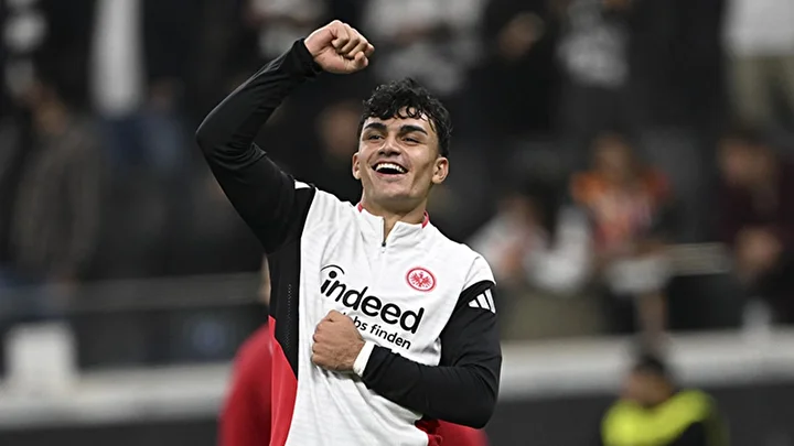 Galatasaray maçında gol atmıştı: Almanlardan Türk yıldız için görülmemiş bonservis! 1 galatasaray macinda gol atmisti almanlardan turk yildiz icin gorulmemis bonservis 0 TWfbvJd4