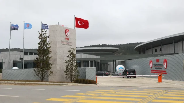 Galatasaray TFF’ye başvurmuştu! Maçın tarihi değişti galatasaray tffye basvurmustu macin tarihi degisti rppRgcNg.webp