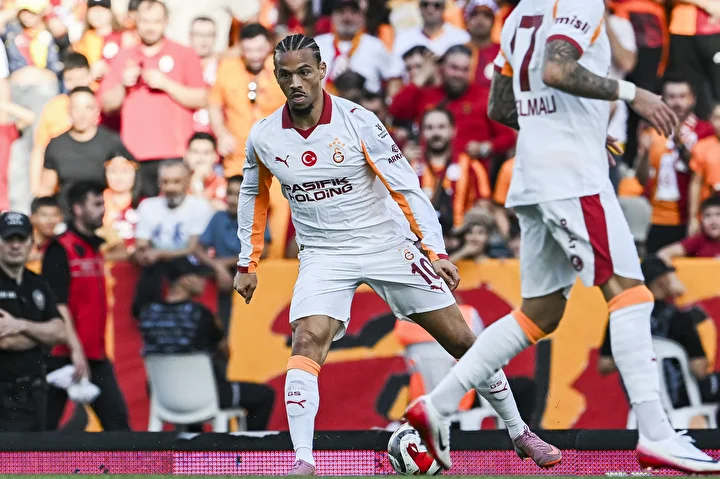 galatasarayda liverpool panigi 7de 7ye karsin 5 buyuk kriz 3 1XRBvCda