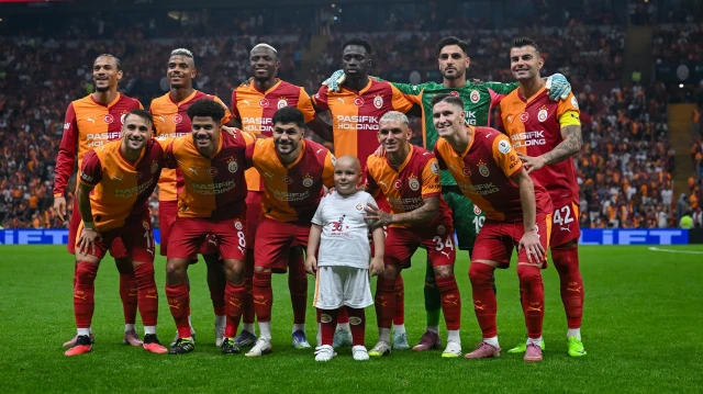 Galatasaray’da sürpriz ayrılık: Yıldız oyuncu veda ediyor galatasarayda surpriz ayrilik yildiz oyuncu veda ediyor mfHyRUZ8.webp