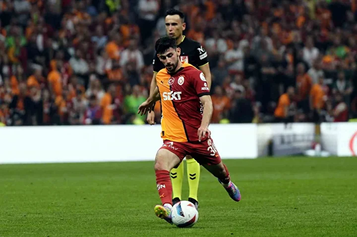 galatasarayda transfer krizi yildiz oyuncu kiralik gitmek icin artirim talep etti 2